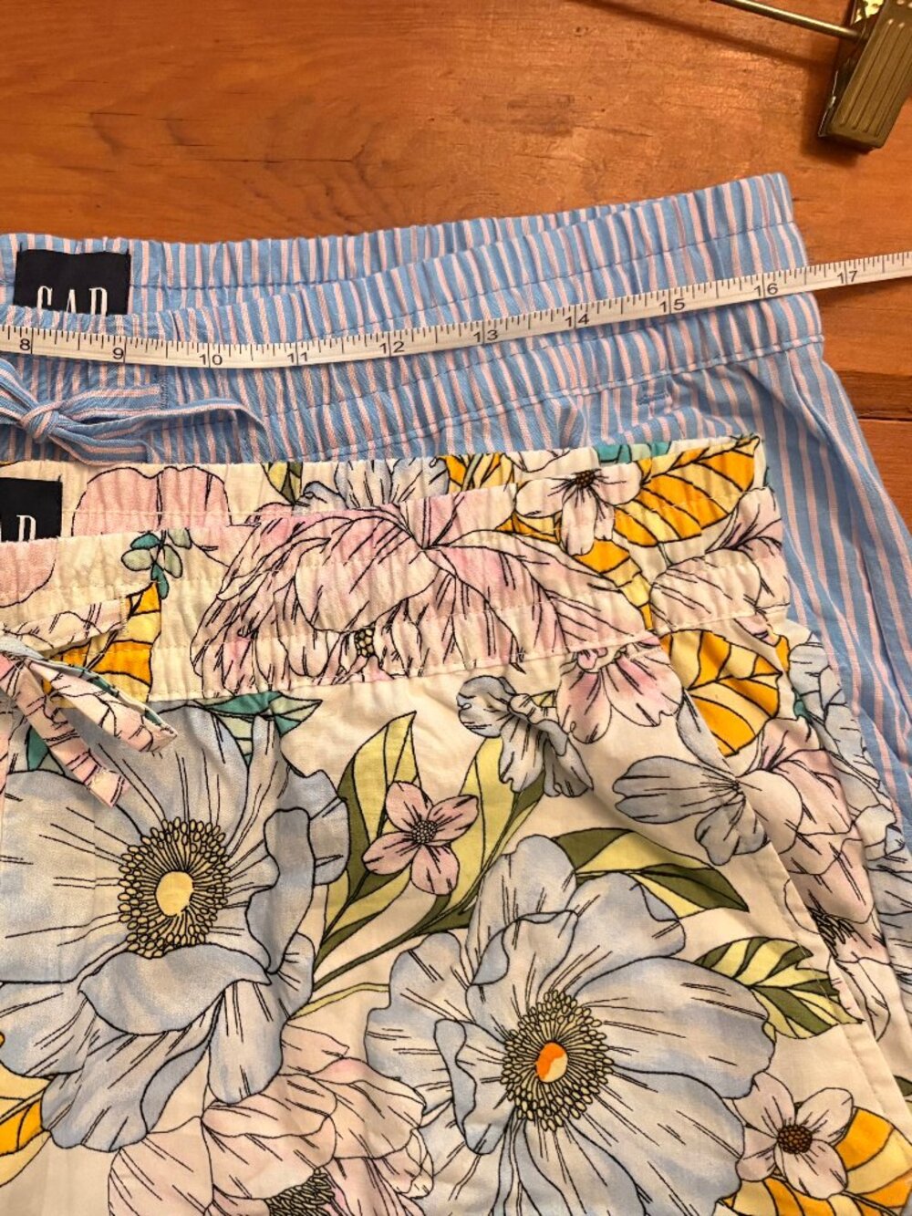 2 PAIRS GAP PJ LOUNGE PANTS FLORAL AND STRIPE PRINTS SIZE MED; NWT - Picture 4 of 9